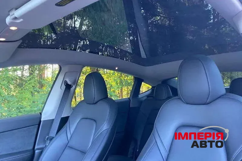 Tesla Model Y - фото 16