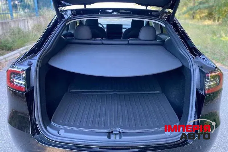 Tesla Model Y - фото 7