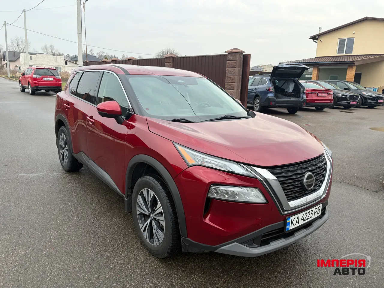 Nissan Rogue - фото 4