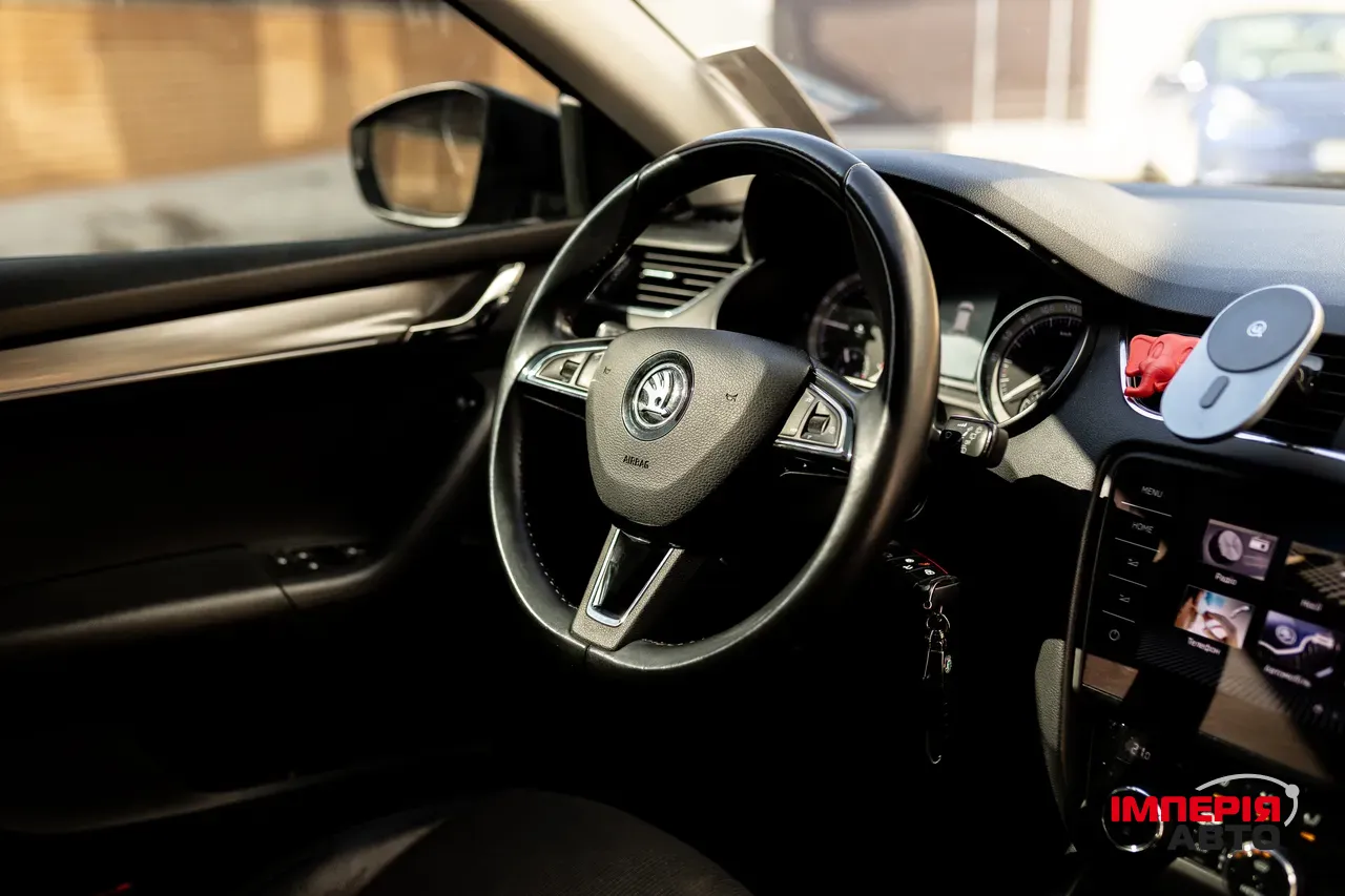 Skoda Octavia RS - фото 21