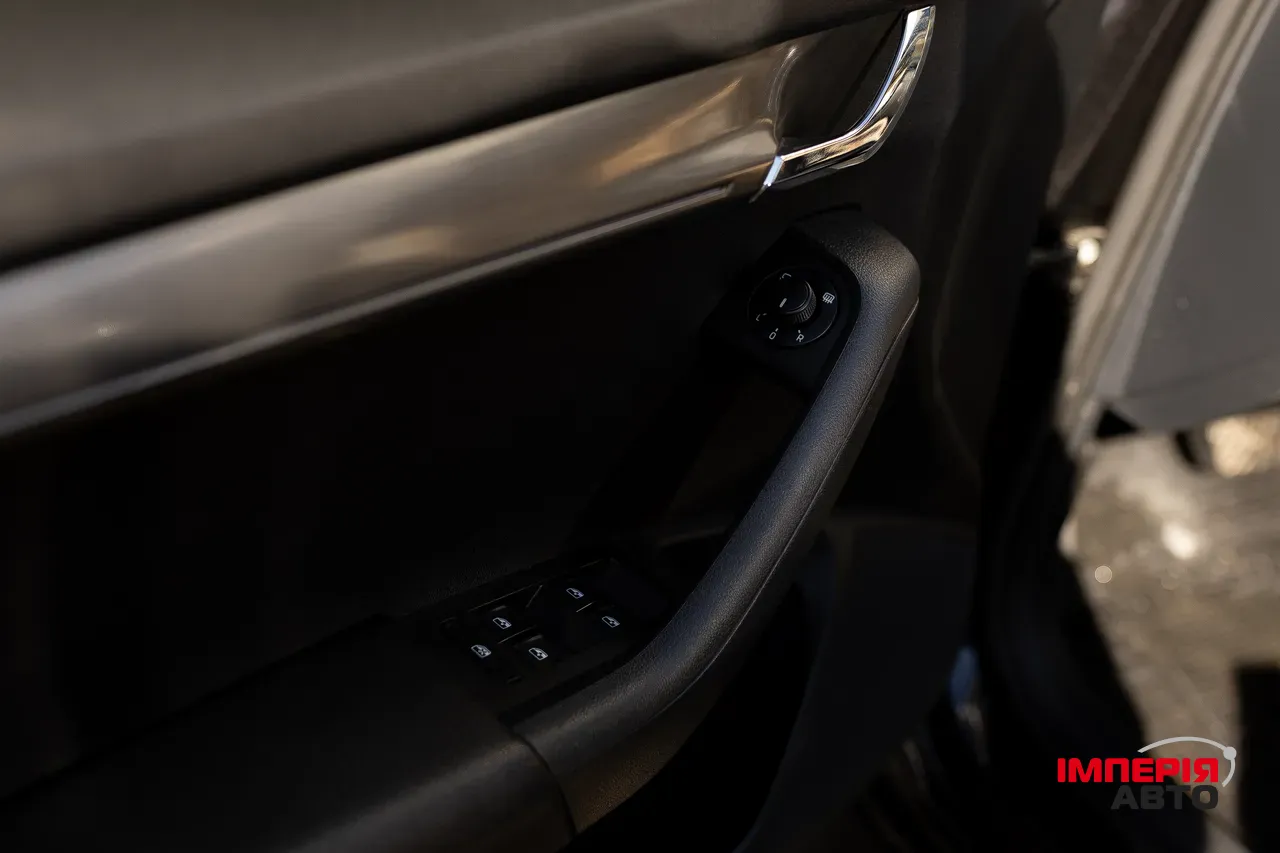 Skoda Octavia RS - фото 14