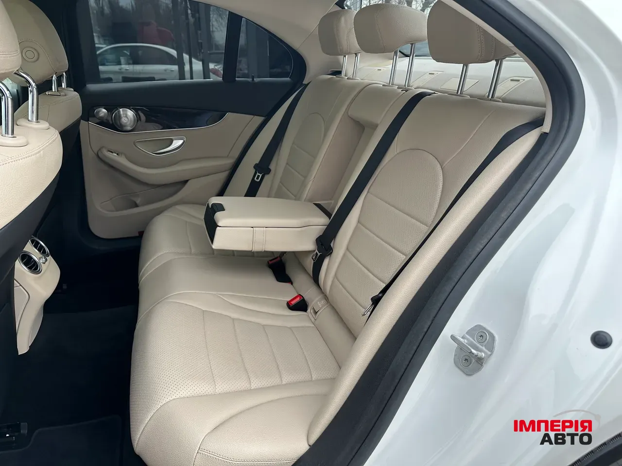 Mercedes-Benz C-Класс - фото 40