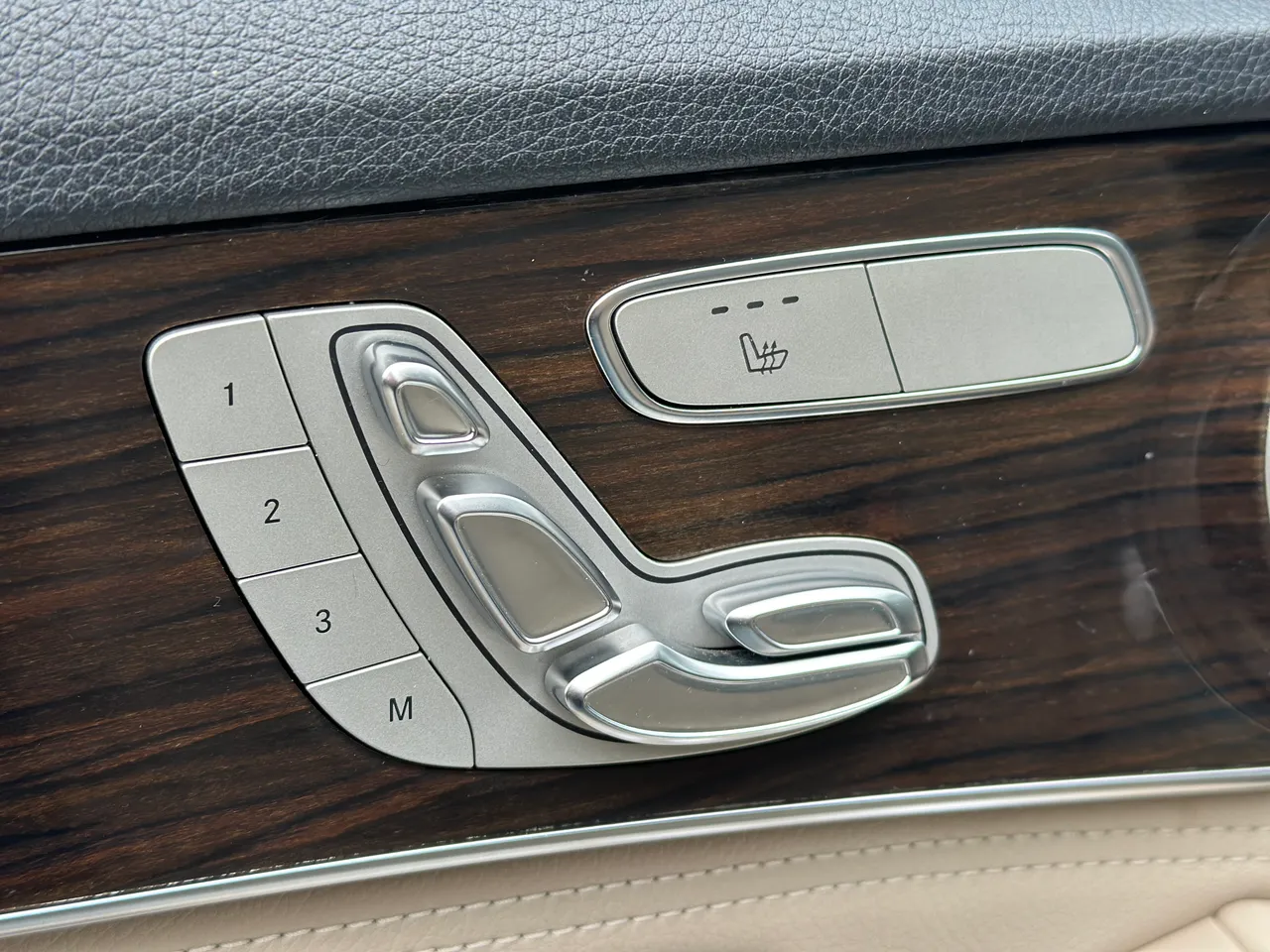 Mercedes-Benz C-Класс - фото 16