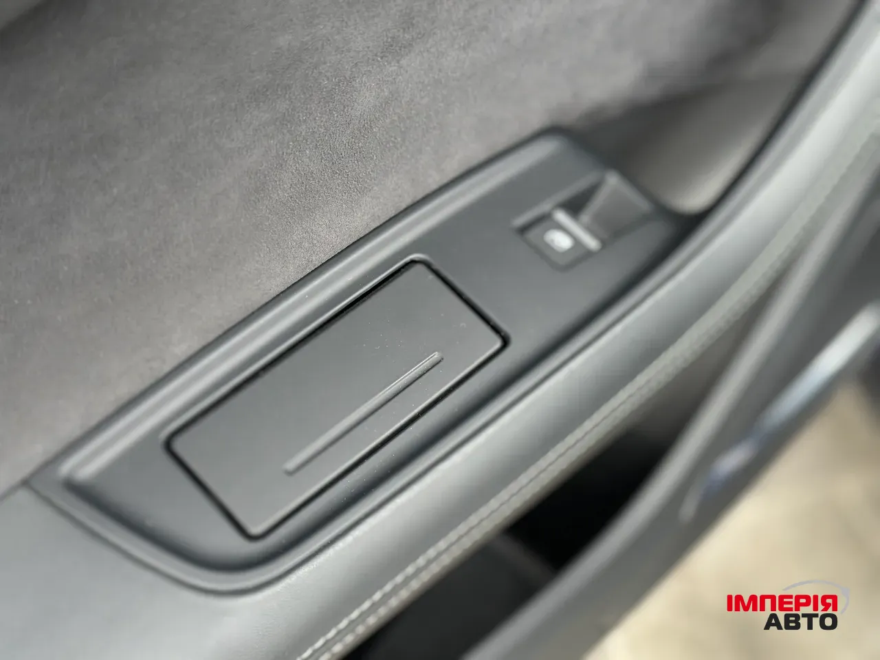 Audi Q7 - фото 52