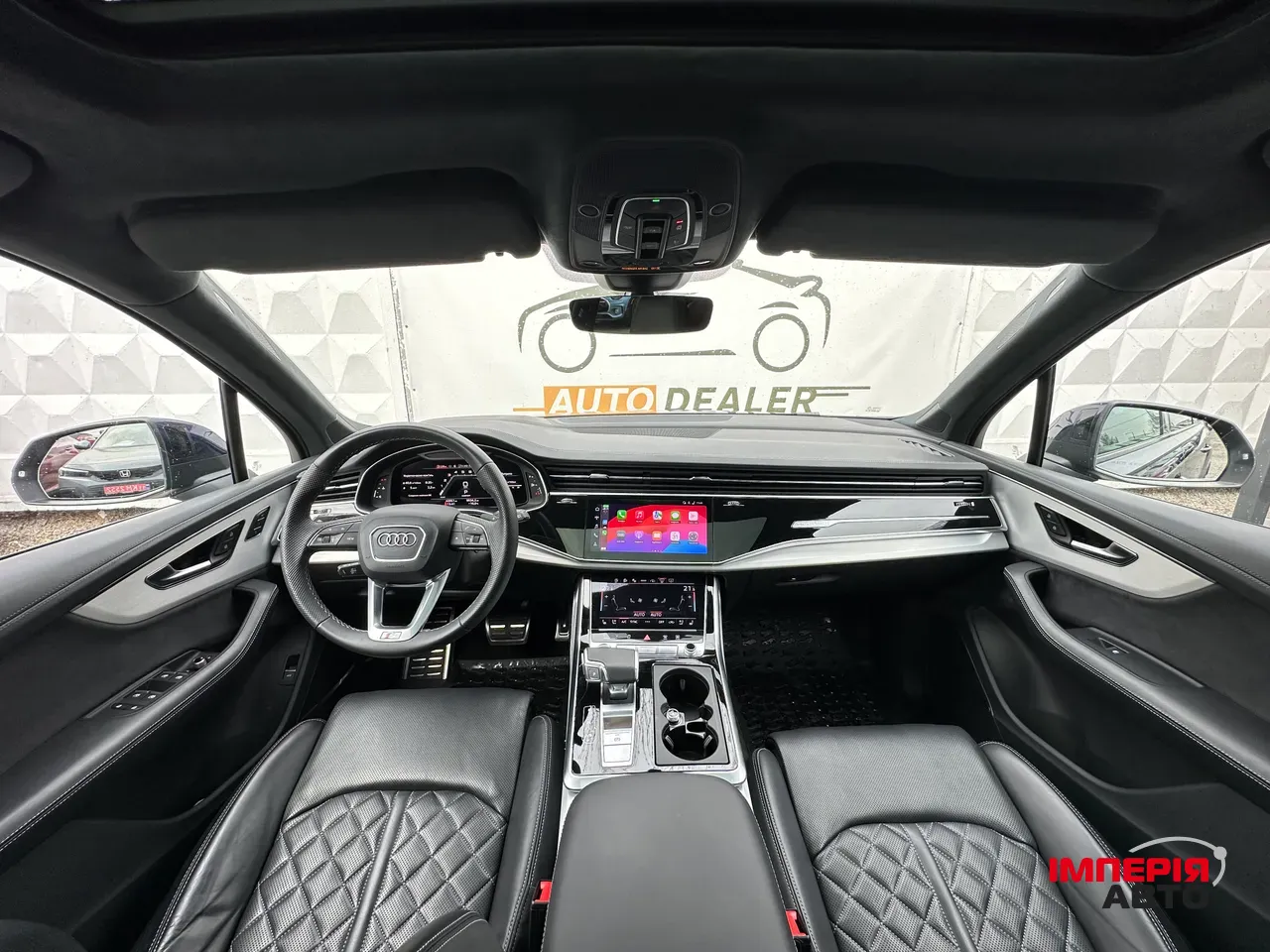 Audi Q7 - фото 29