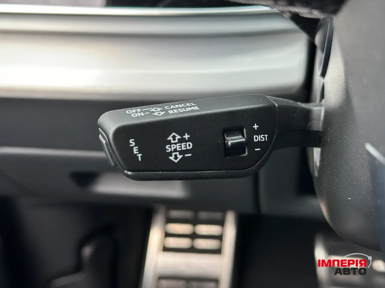 Audi Q7 - фото 34