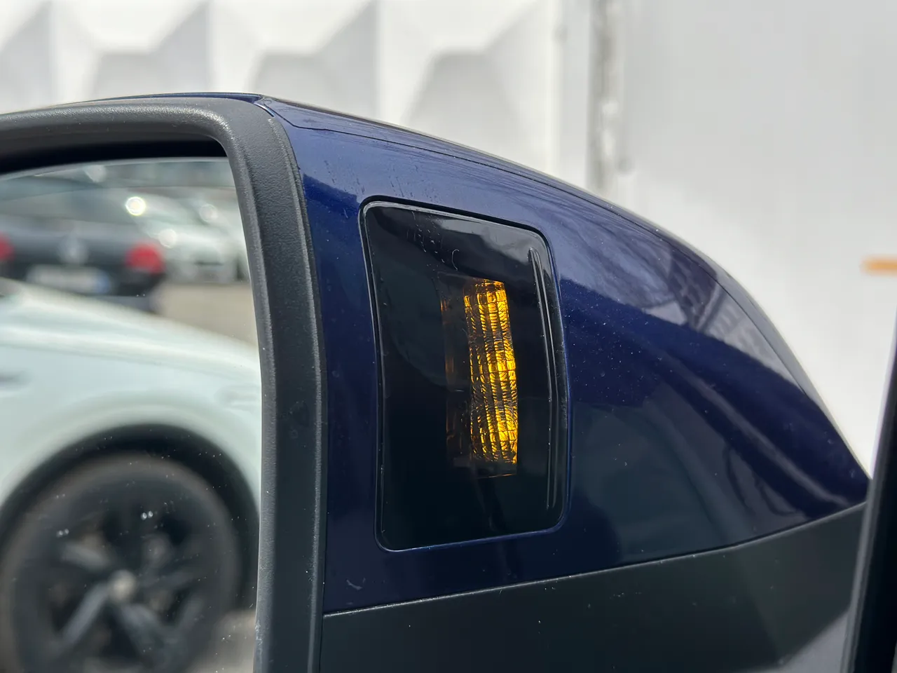 Audi Q7 - фото 20