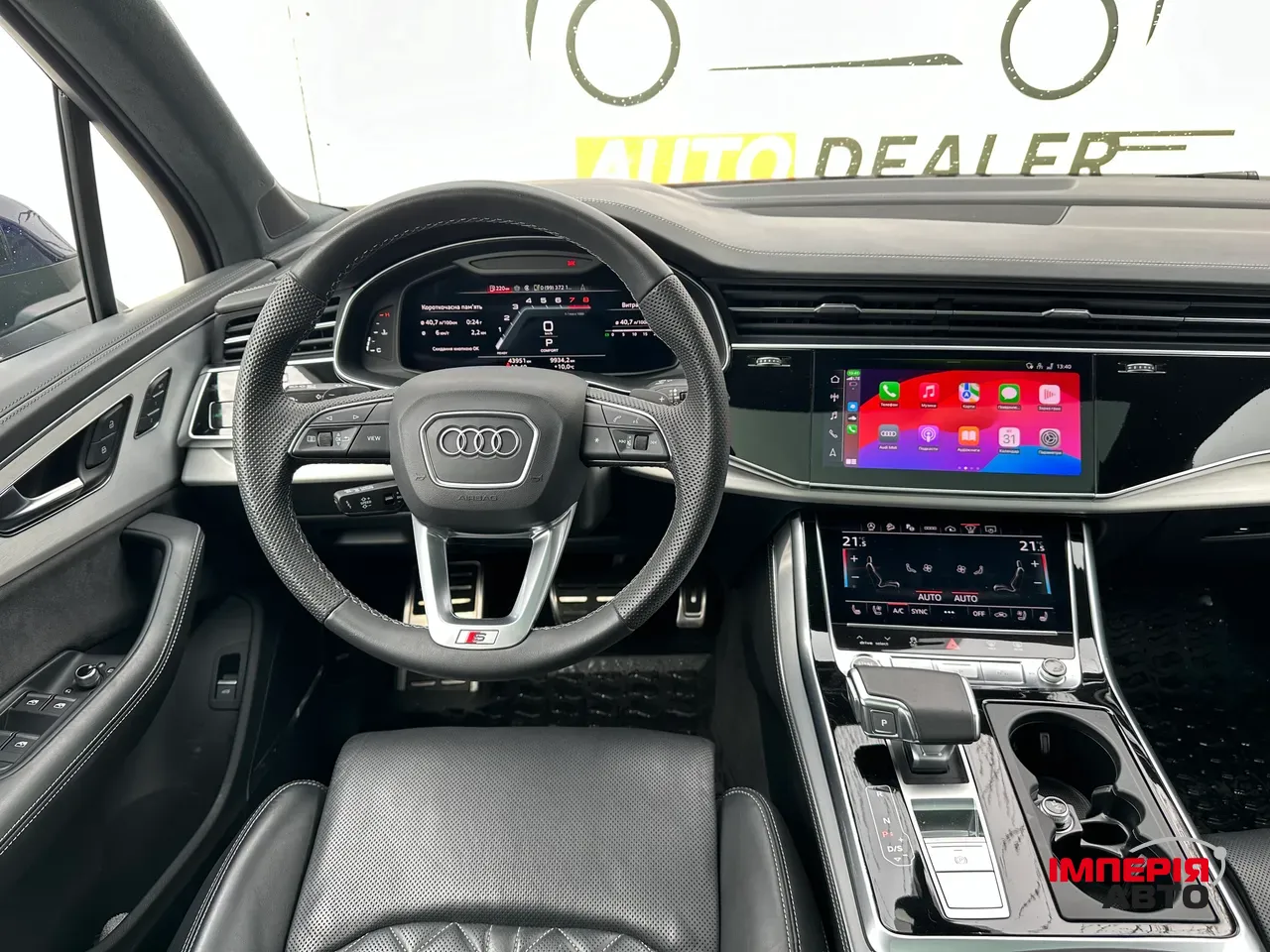 Audi Q7 - фото 30
