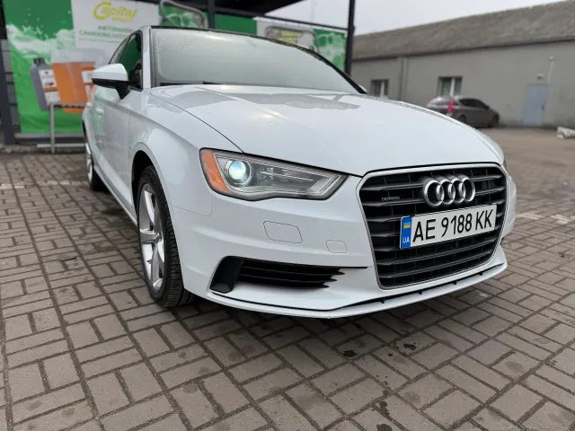 Audi A3 - фото 4