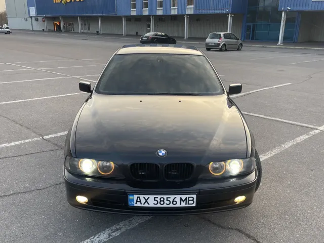 BMW 5 серії - фото 3