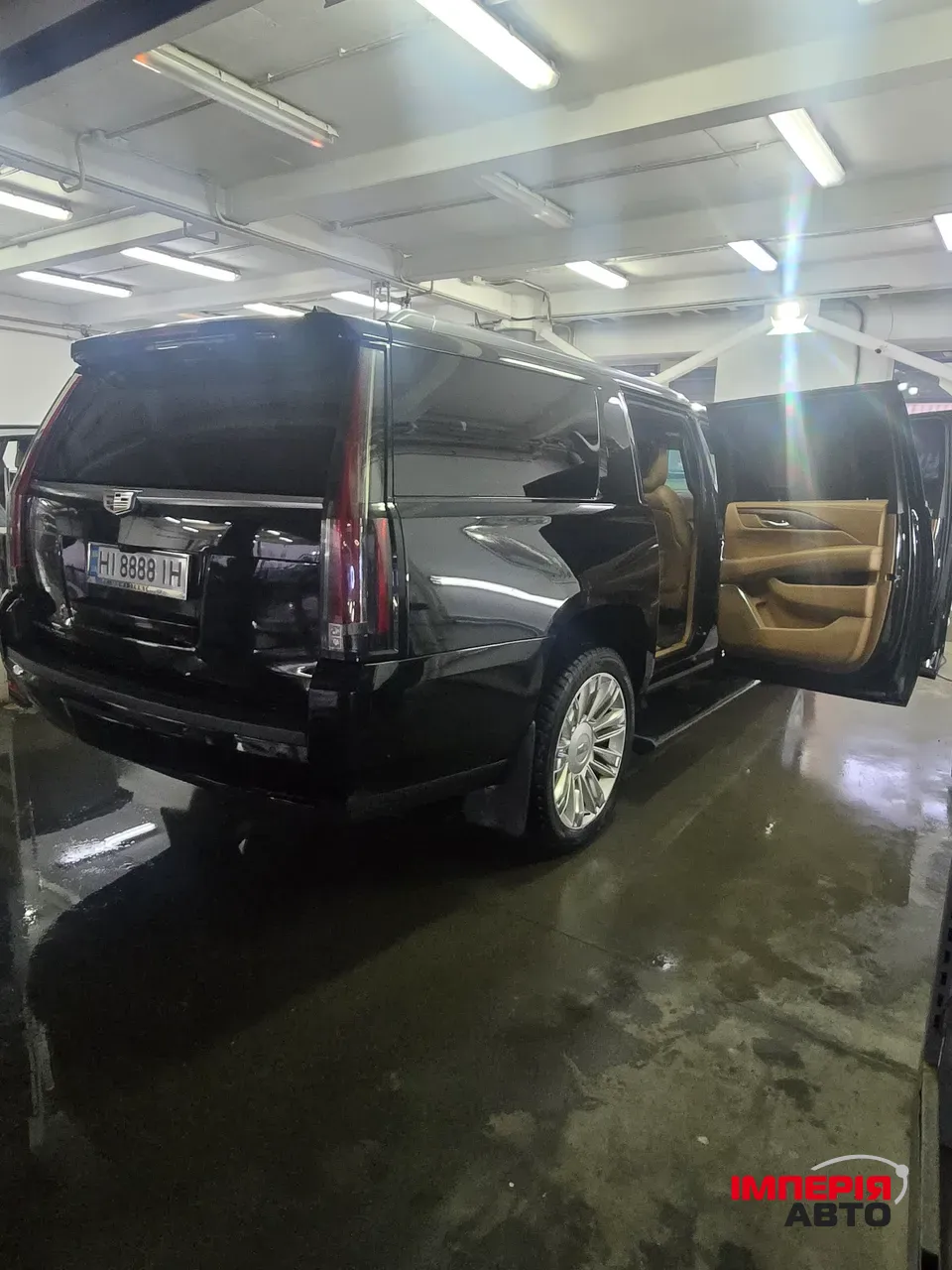 Cadillac Escalade - фото 49