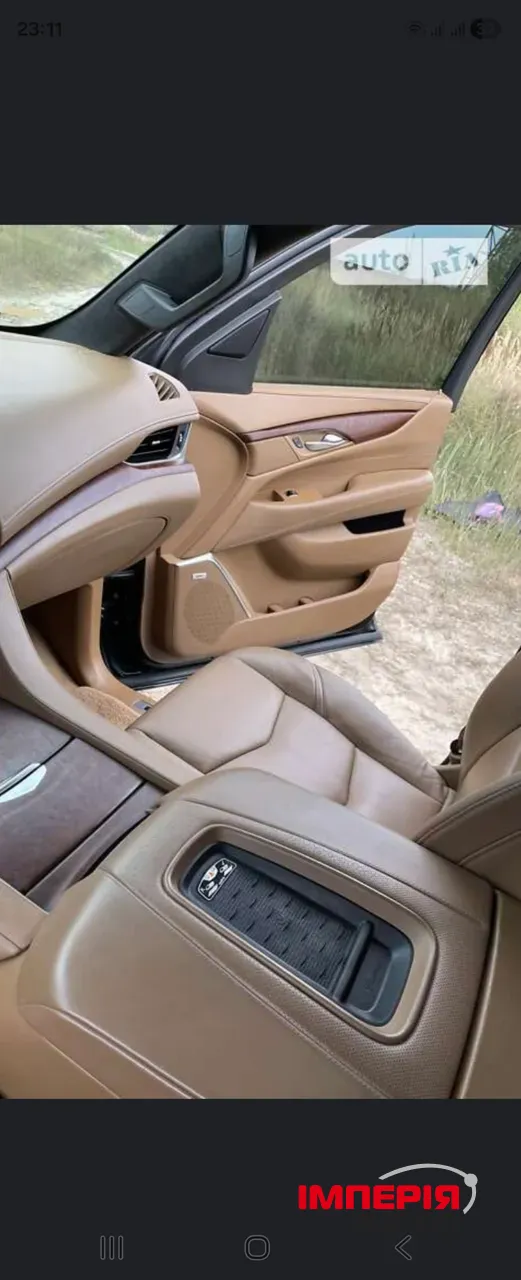 Cadillac Escalade - фото 13