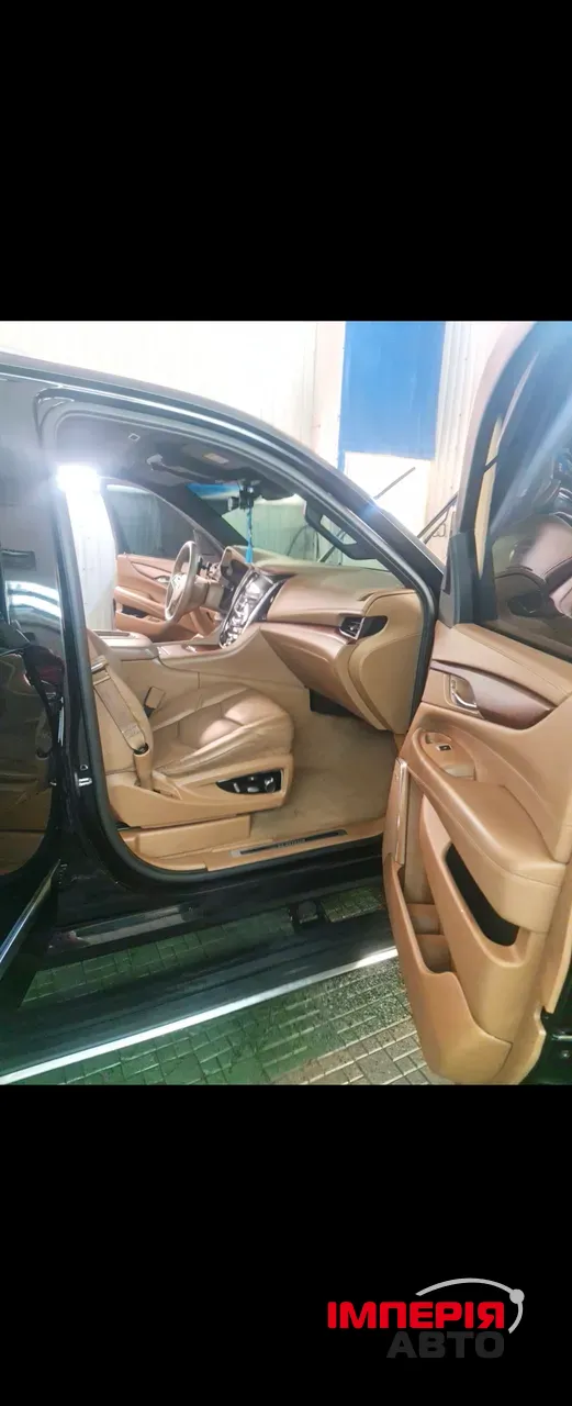 Cadillac Escalade - фото 55