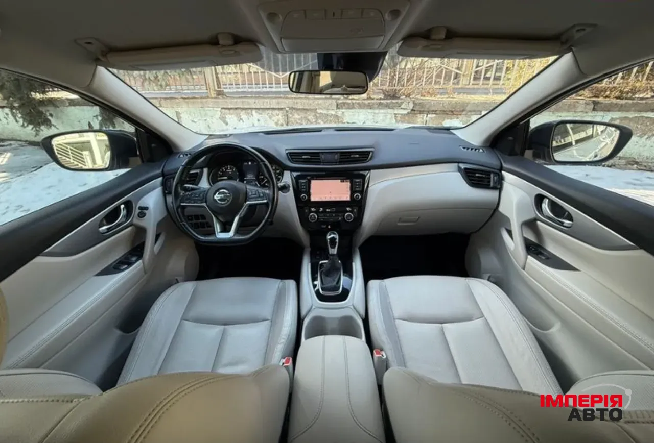 Nissan Rogue Sport - фото 15