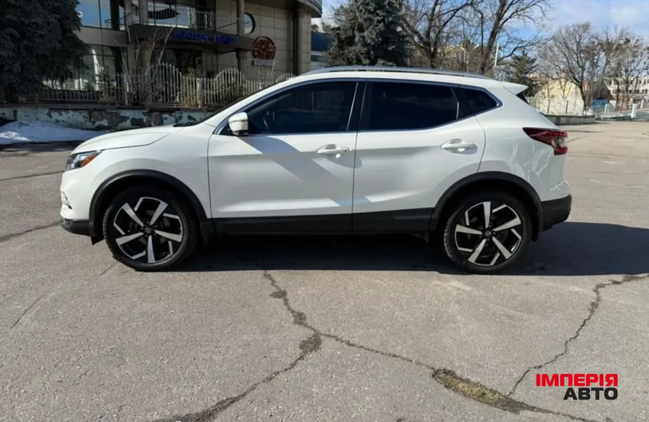 Nissan Rogue Sport - фото 10