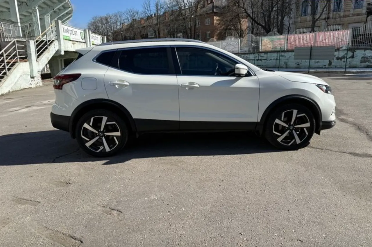 Nissan Rogue Sport - фото 6