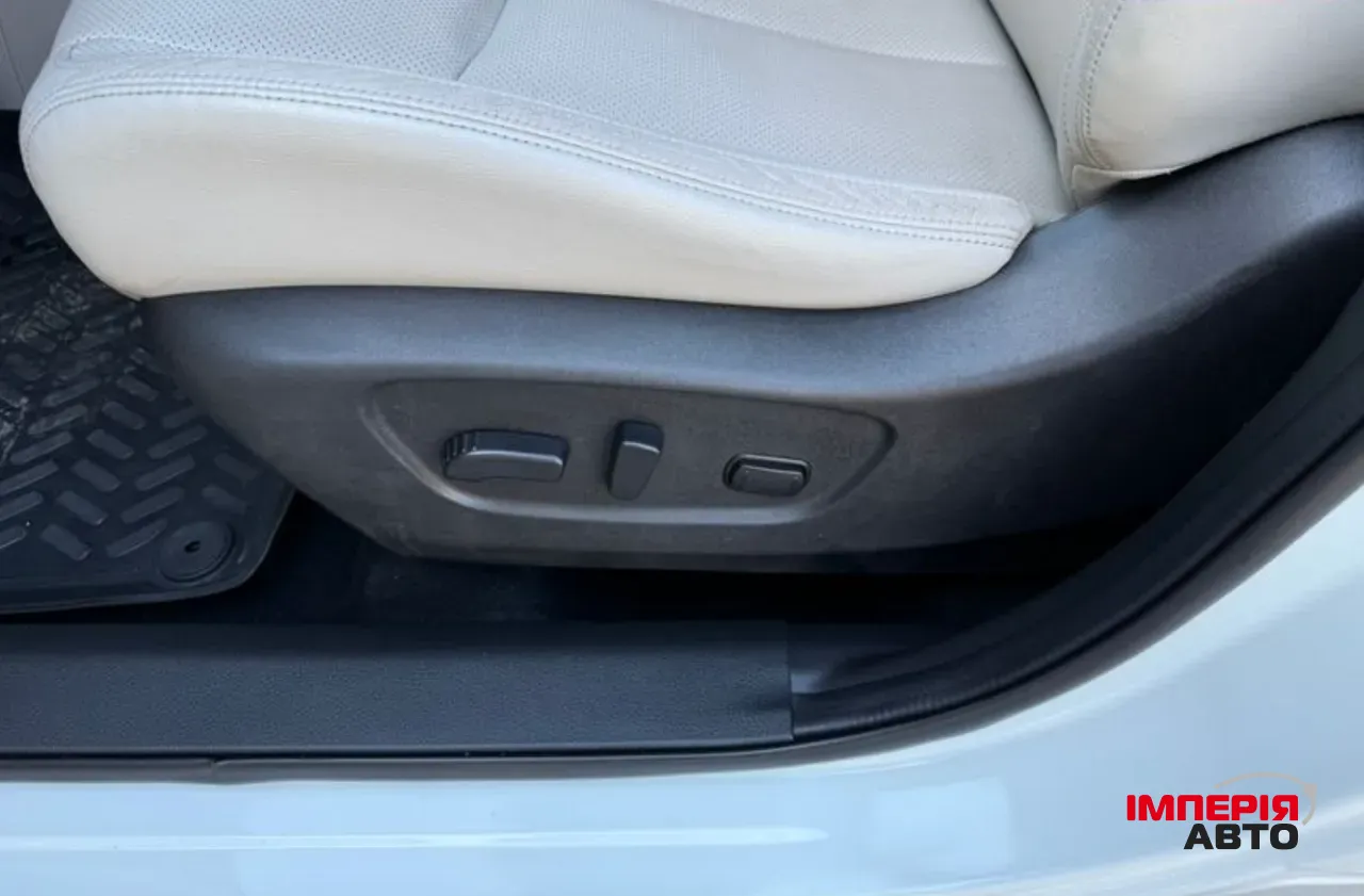 Nissan Rogue Sport - фото 17