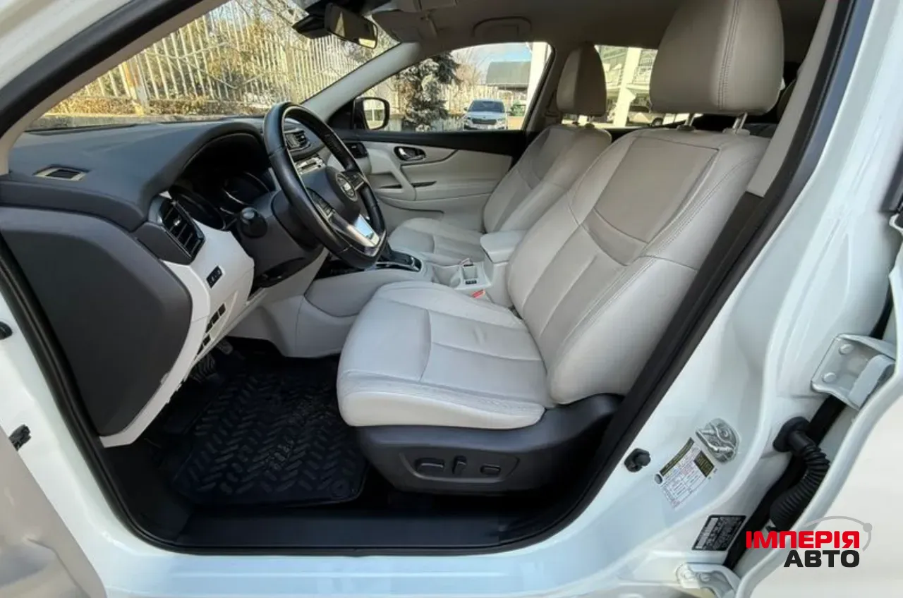 Nissan Rogue Sport - фото 16