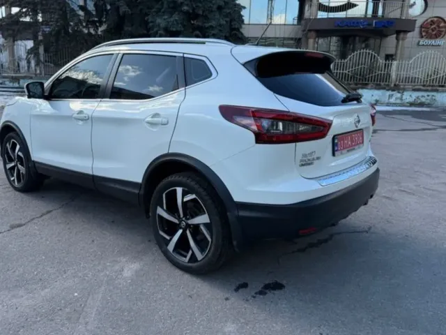 Nissan Rogue Sport - фото 4