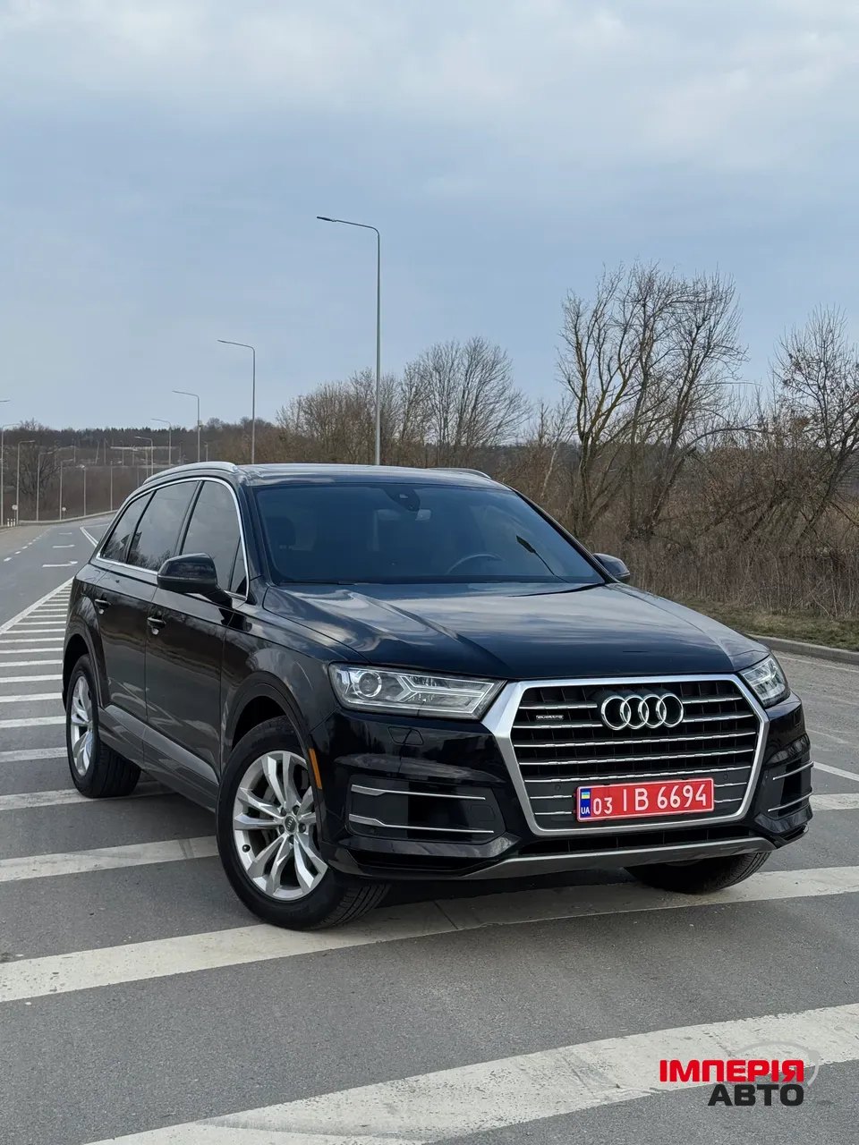 Audi Q7 - фото 1