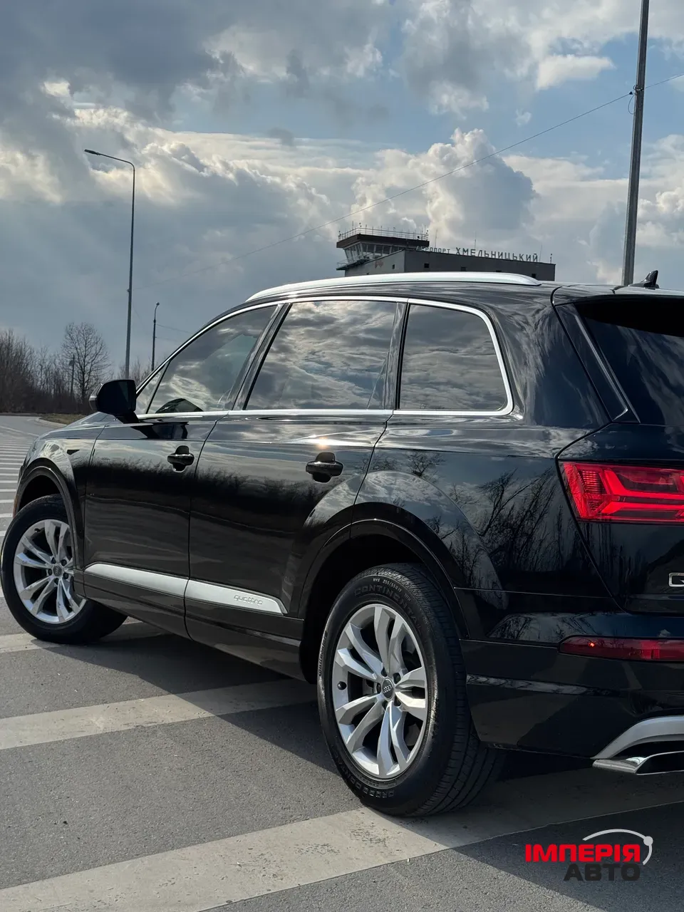 Audi Q7 - фото 4