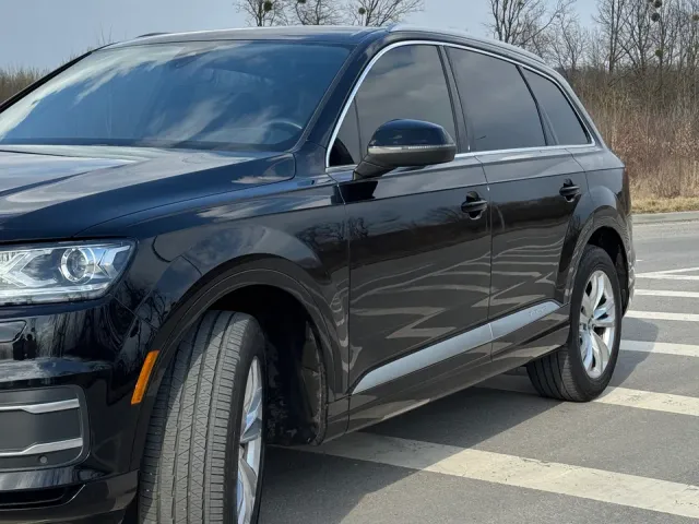 Audi Q7 - фото 3