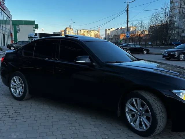 BMW 3 серії - фото 3