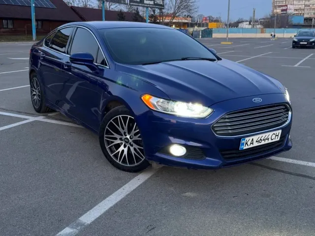 Ford Fusion USA - фото 2