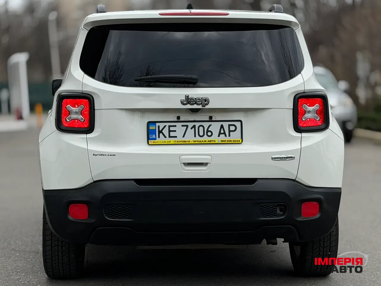 Jeep Renegade - фото 4