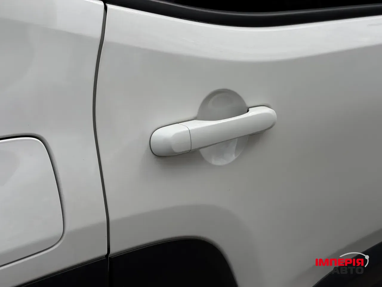 Jeep Renegade - фото 30