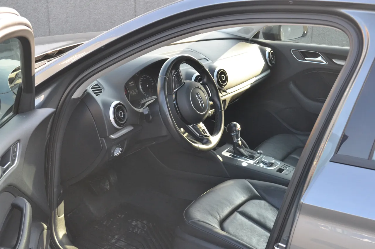 Audi A3 - фото 20