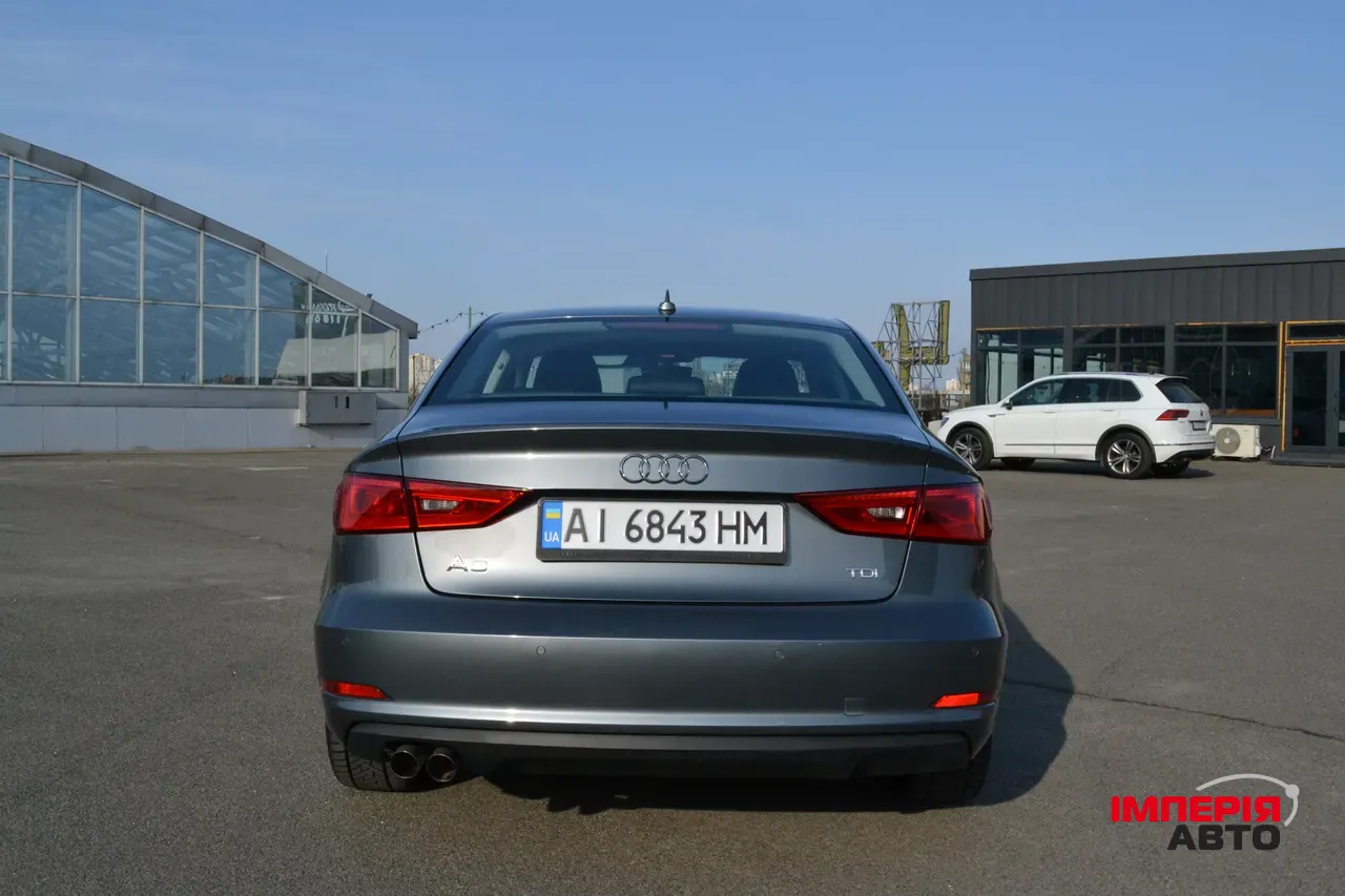 Audi A3 - фото 8
