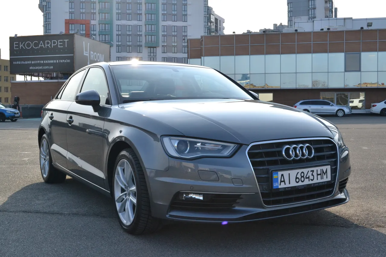 Audi A3 - фото 1