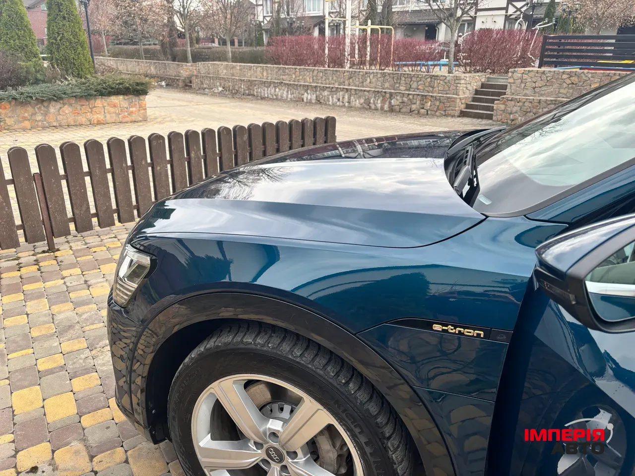 Audi e-tron - фото 5