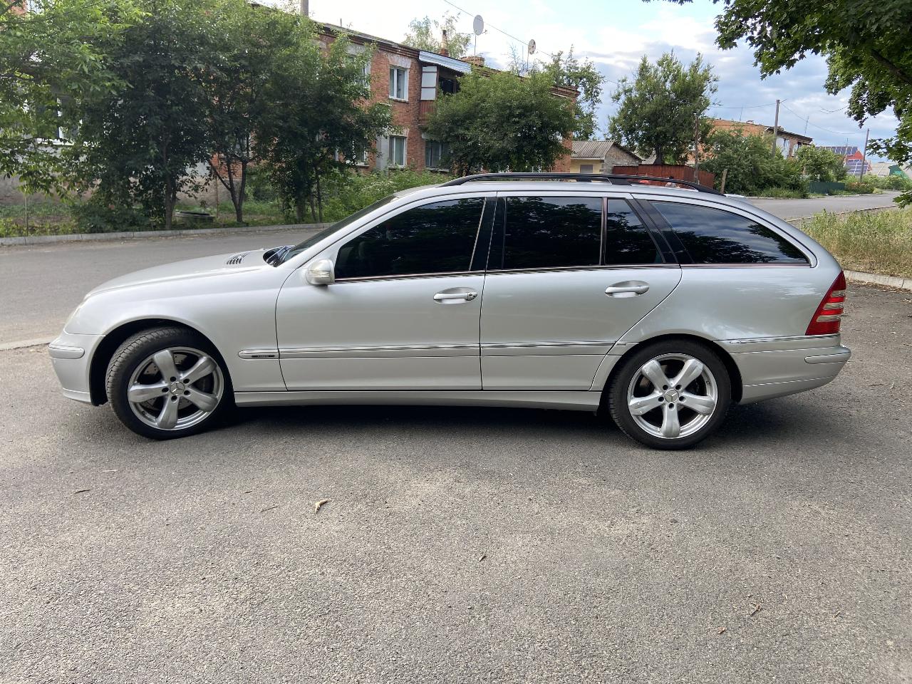 Mercedes-Benz C-Класс - фото 10