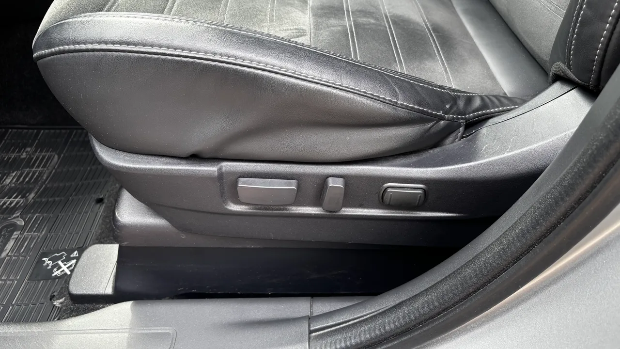 Mitsubishi Outlander - фото 13