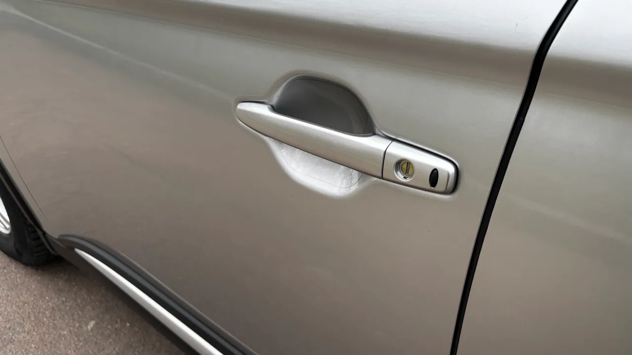 Mitsubishi Outlander - фото 9