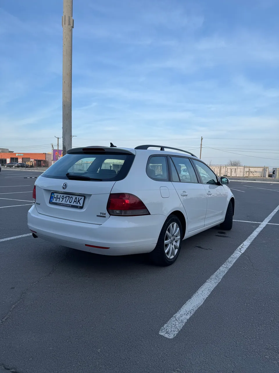 Volkswagen Golf - фото 4