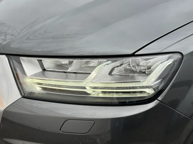 Audi Q7 - фото 4