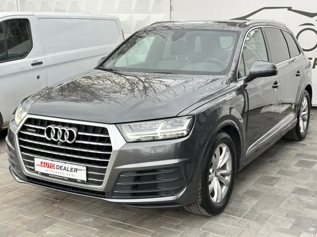 Audi Q7 - фото 3