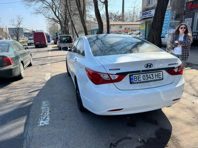 Hyundai Sonata - фото 3