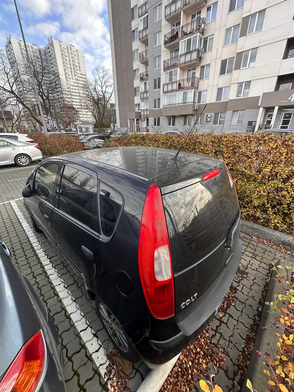 Mitsubishi Colt - фото 4