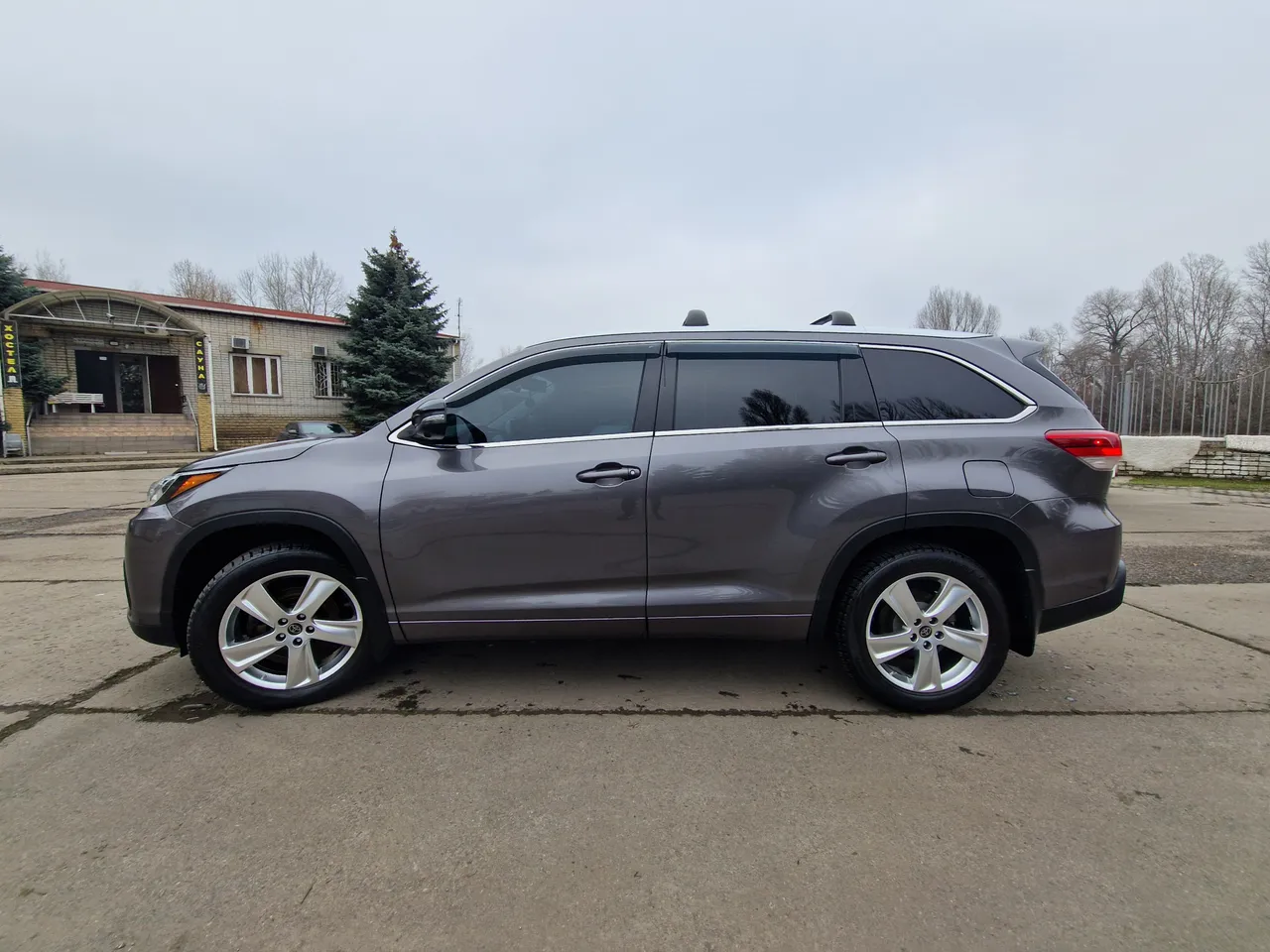 Toyota Highlander - фото 7