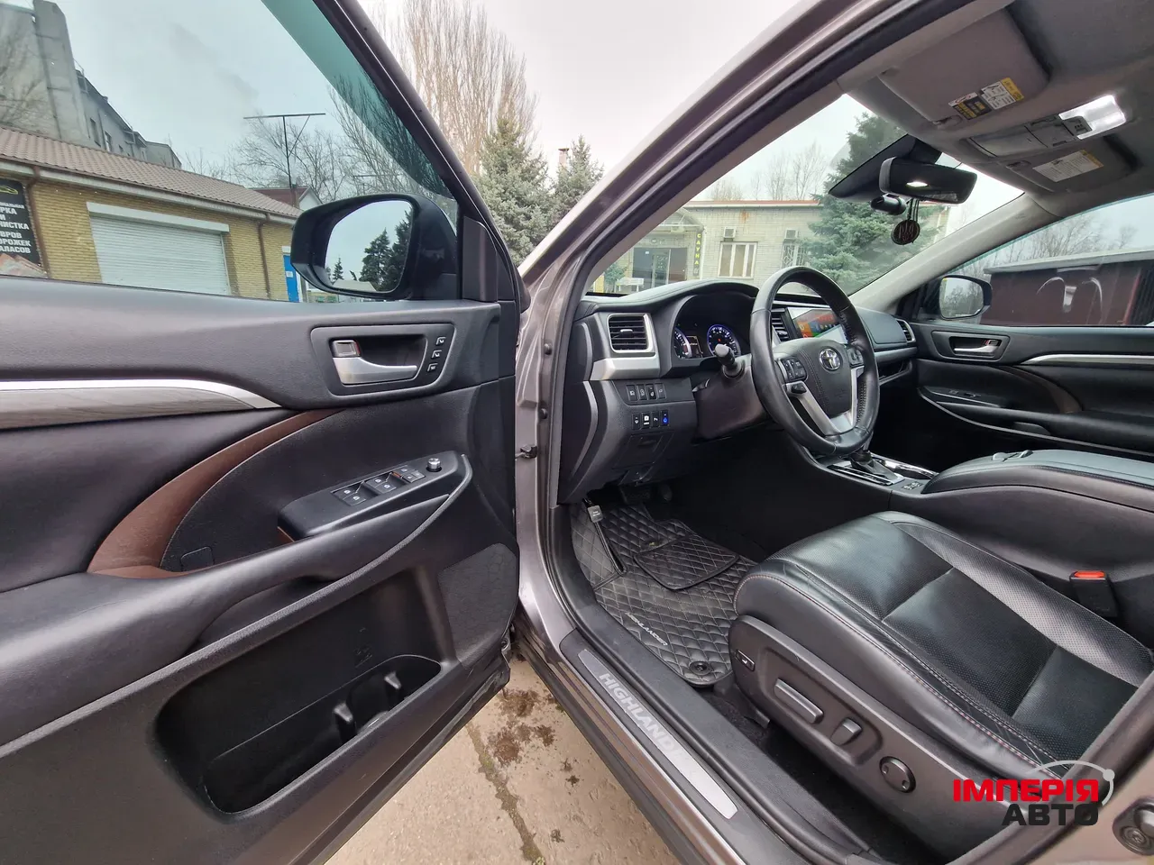 Toyota Highlander - фото 15