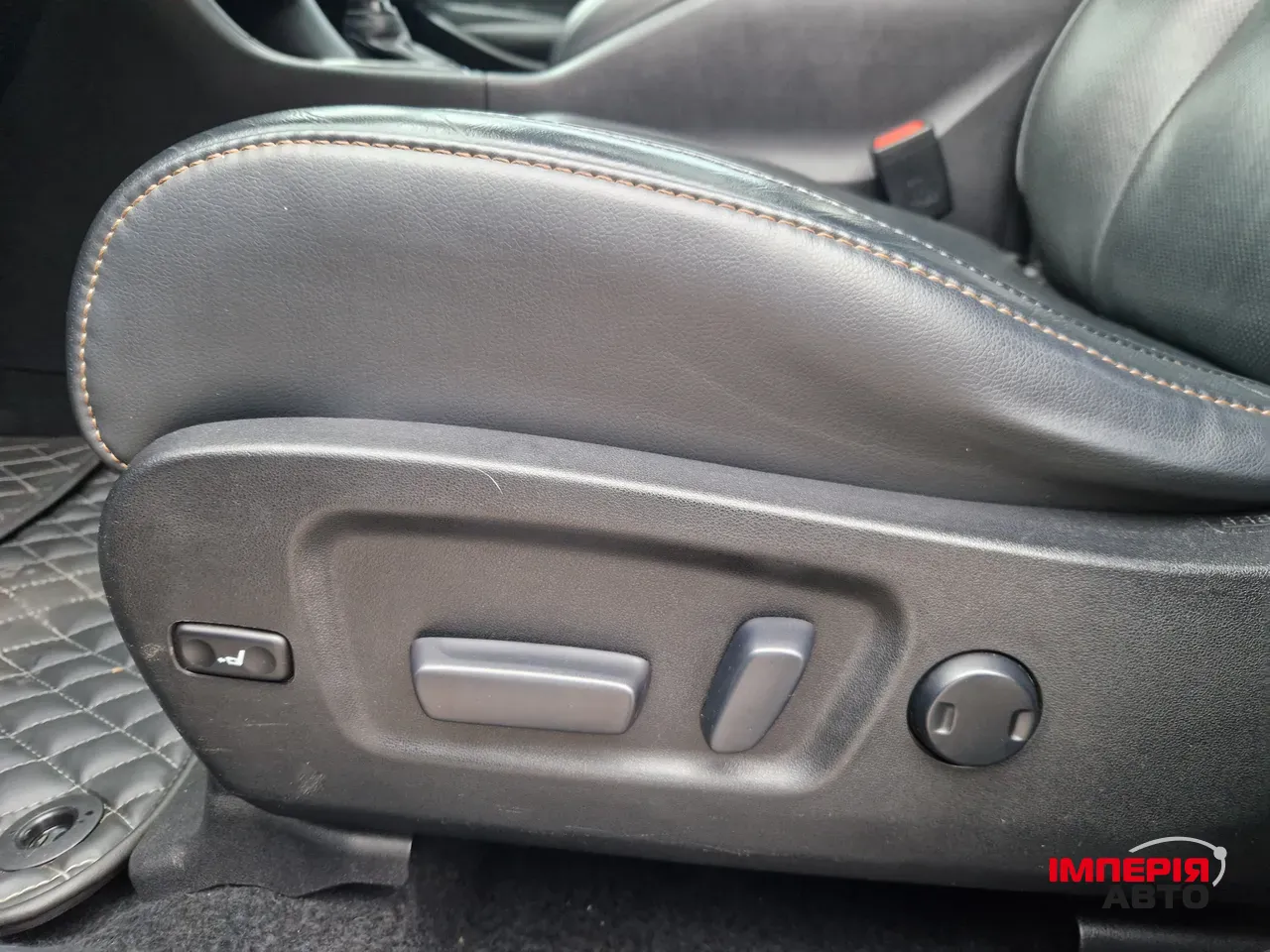 Toyota Highlander - фото 17