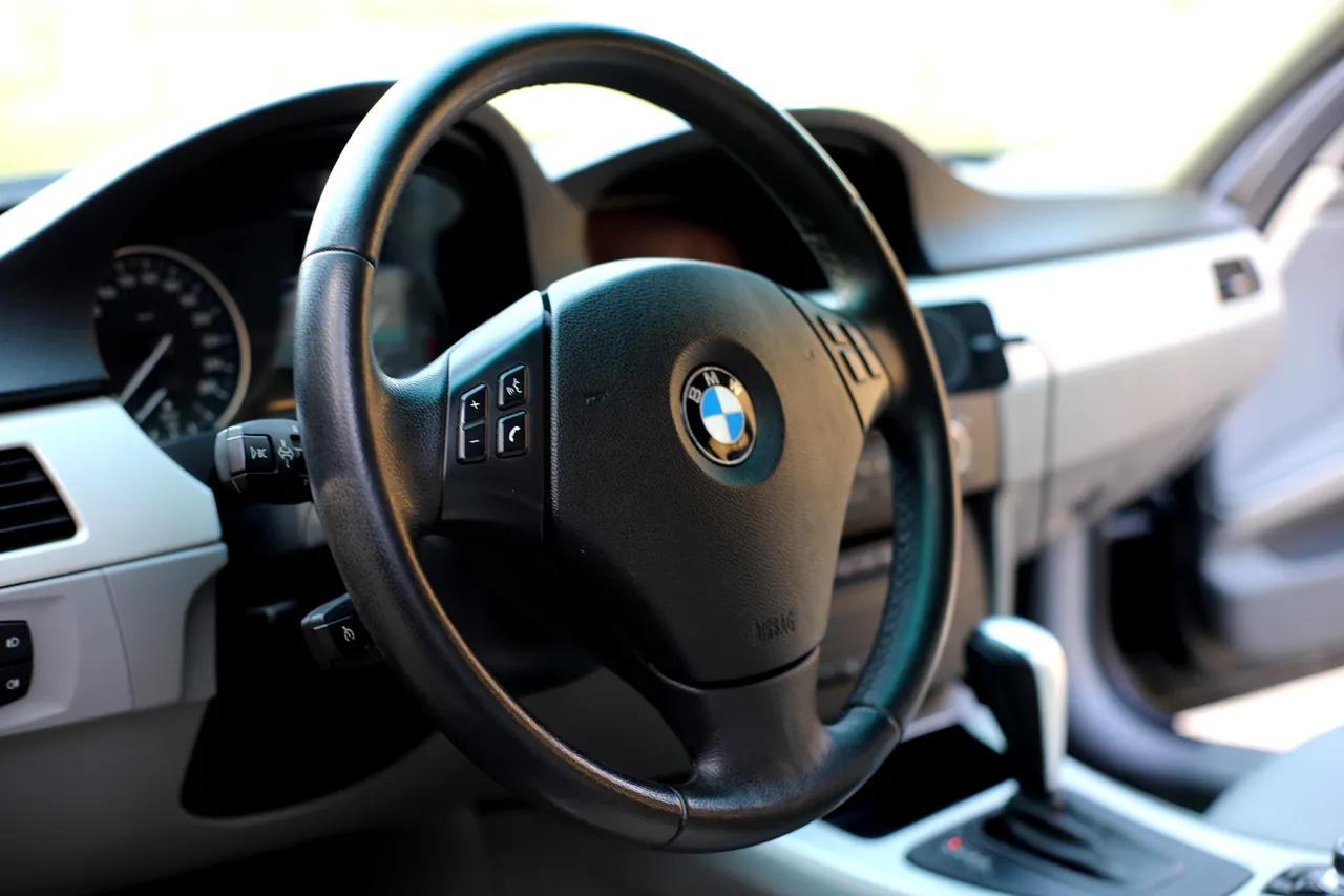 BMW 3 серії - фото 19