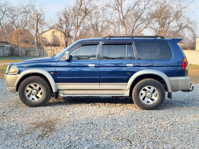 Mitsubishi Pajero Sport - фото 4