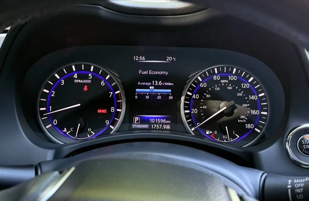 Infiniti Q60 - фото 3