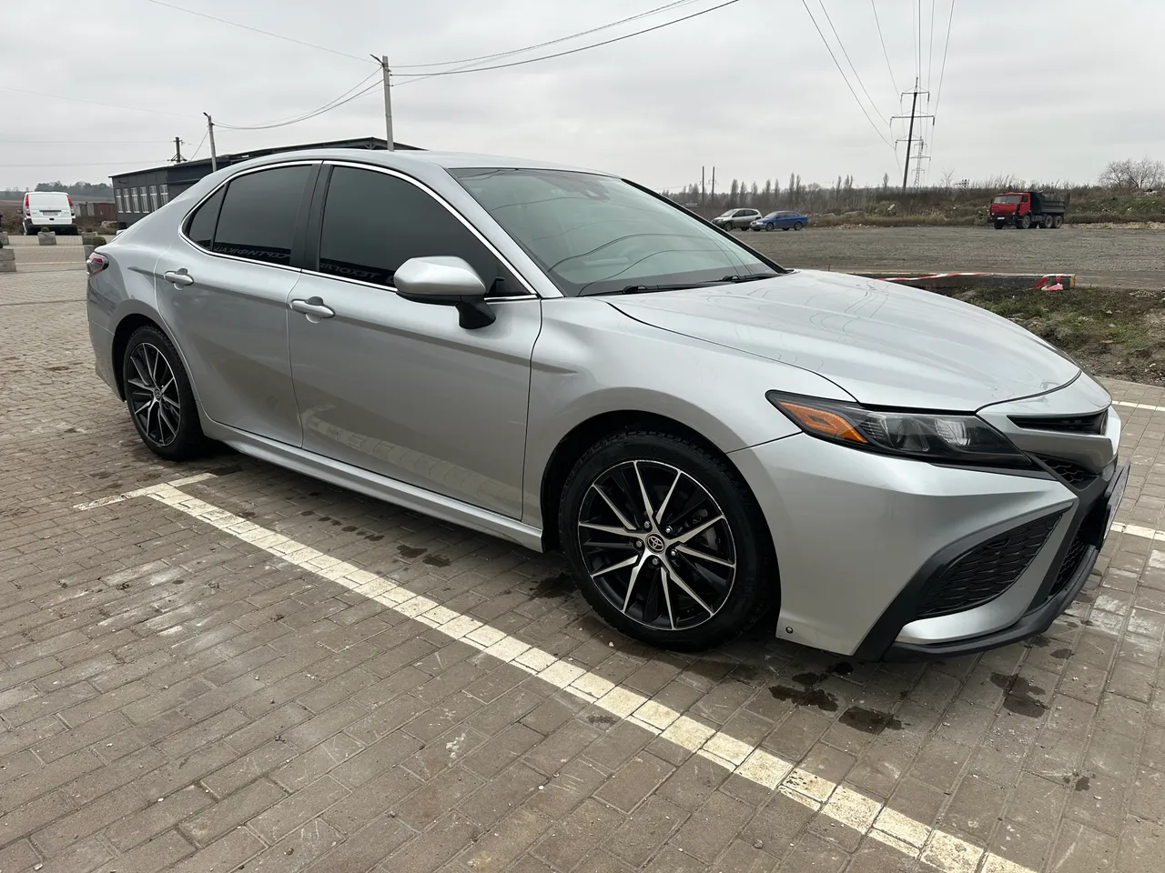Toyota Camry - фото 9