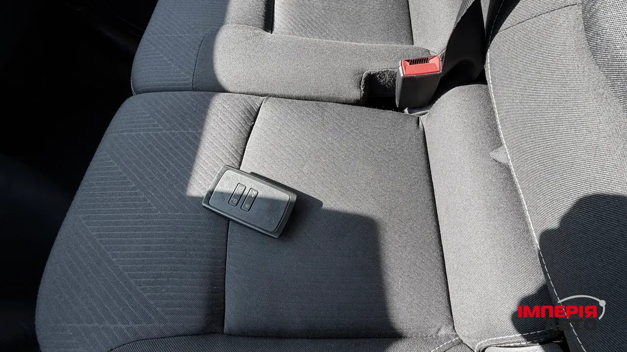 Renault Trafic - фото 40